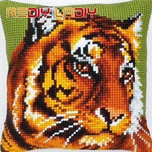 Cross Stitch Cushion Front Tiger Lion Leopard Pillows Chunky Cross-Stitch Kits 100% Acrylic Yarn Pillow Case Home Decor Crafts