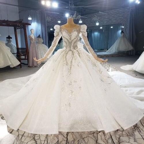 Luxurious And Elegant Charming Wedding Dress 2021 Ball Gowns Long Sleeve Lace Appliques Sequined Bridal Gown