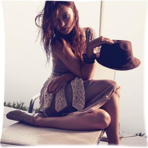 Soft Polyester Square Pillow Case Sofa Cushion Cover For Car Chair Olivia Wilde Cushion Case 45x45cm Without Stuffing