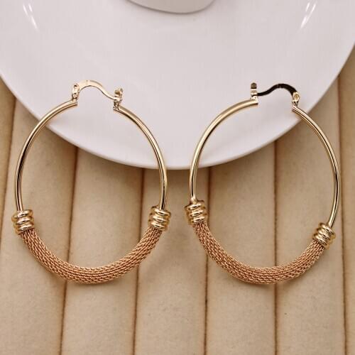 New Statement Hoop Earrings for Women Gold Color round Punk Earring Luxury Jewelry for Wedding Anniversary Gift
