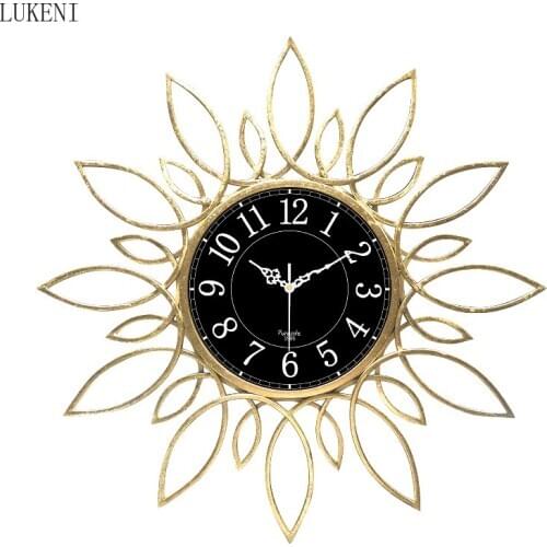 Clocks Living Room Modern Creative Art Wall Watches Household Mute Decorative Clocks European Simple Light Luxury Clocks