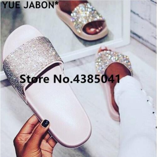2018 Fashion Design Women Crystal Slippers Flat Heel Beach Slip On Slides Flip Flops Beach Slippers Platform Sandal Flip Flops