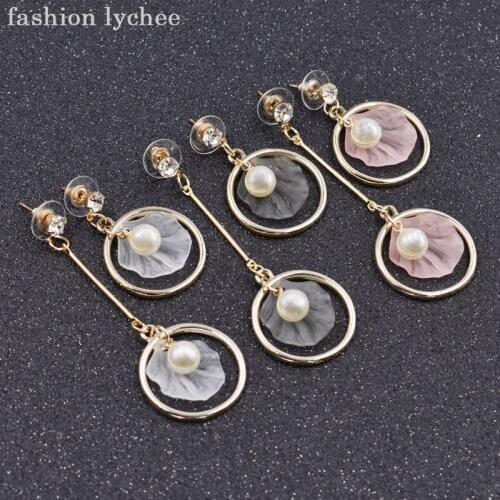 Fashion lychee Elegant Design Acrylic Synthetic Pearl Shell Asymmetric Long Drop Dangle Earring Golden Circle Women Accessories