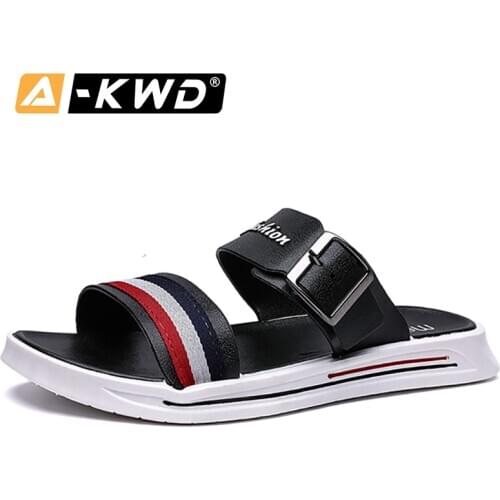 New Brand Fashion Summer Sneaker Slippers Men Vintage Italian Casual Shoes Male Non-slip Beach Sandals Leather Flip Flop Sandal