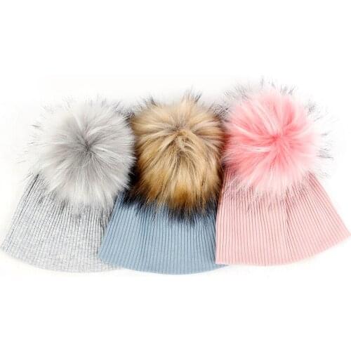Candy Color Faux Fur Pompom Beanies Baby Hats Soft Stripe Knitted Caps Autumn Winter Newborn Baby Girls Boys Ribbed Cotton Caps