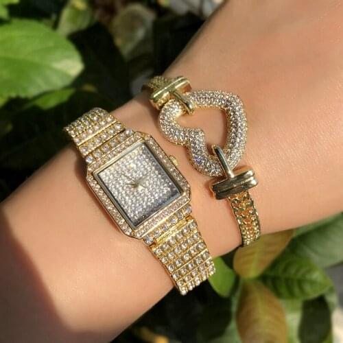 Yurora Fashion Women Watches