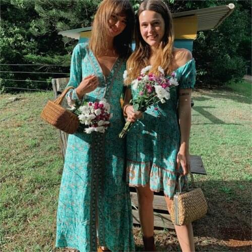 Green/Red Bohemian Beach Long Women Button V-neck Long Flared Sleeves Autumn Dress Boho Hippie Chic Maxi Dress Vestidos 2020