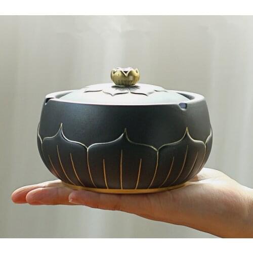 1piece Lotus Car Ashtrays with Lid Funny Cigarettes Ash Trays Decoration Home Furnishing Business Boyfriend Gift