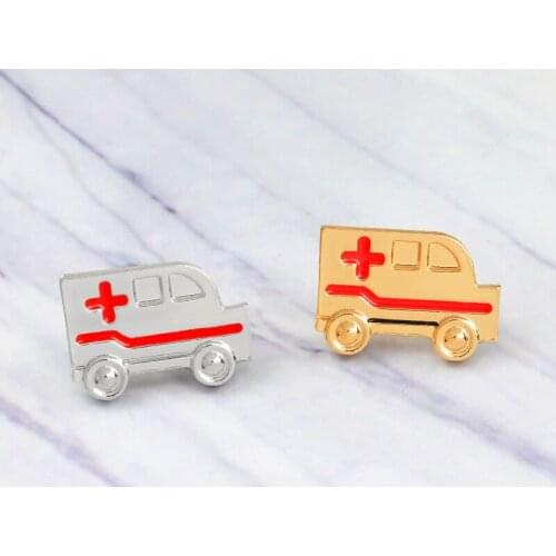 Cartoon ambulance brooch eye-catching red means life is precious Suitable for doctors and nurses clothing accessories