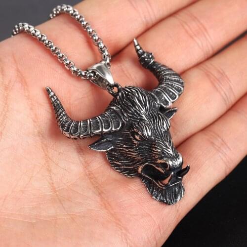 Stainless Steel Warcraft Tauren Pendant Necklace Personalized Mens Necklace Punk Hip Hop Party Jewelry Motorcycle Accessories