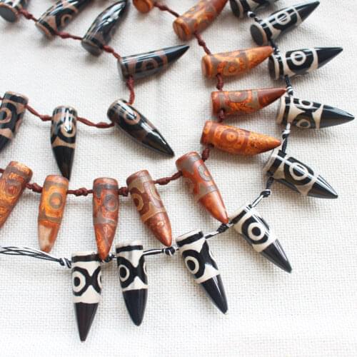 10pcs per strand , 3 eyes Dzi Agate Beads , 12-13X37-40mm Tigers' Teeth shape Beads , DIY Jewelry Making