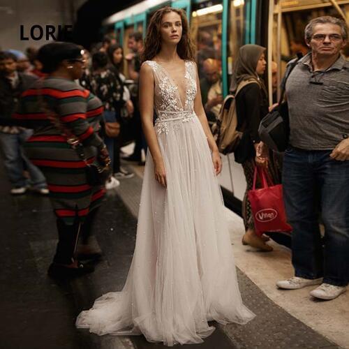 LORIE Sleeveless Vintage Deep V-neck Beach Wedding Dresses Lace Appliqued Soft Tulle Pearl Boho Bridal Gowns Open Back Plus Size