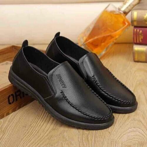 Patent Leather Men Casual Shoes Luxury Brand 2019 Mens Loafers Moccasins Breathable Slip on Black Driving Shoes Plus Size 38-44