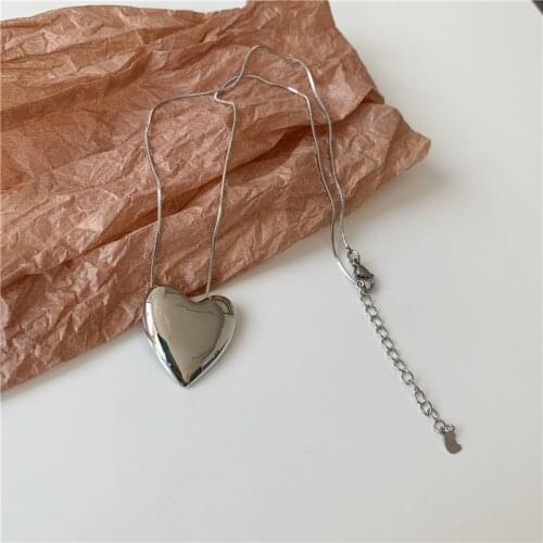 Origin Summer Minimalist Oversize Stainless Steel Love Heart Pendant Necklace for Women Hyperbole Metal Necklace Jewelry Hot
