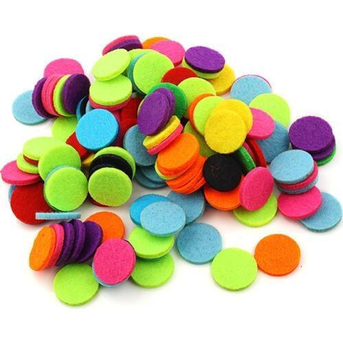 100pcs 25 30mm 3mm Thick Felt Pads Colorful Round Non-woven Fabric Accessories For DIY Perfume Diffuser Pendant Necklace Jewelry