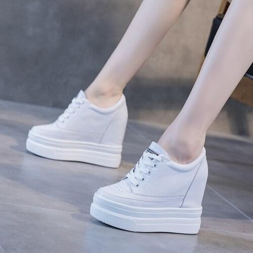 LEOSOXS Women Sneakers Platform 11CM Wedges Flat Casual Sneakers Fashion Comfort Ladies White Shoes Breathable Increased Summer