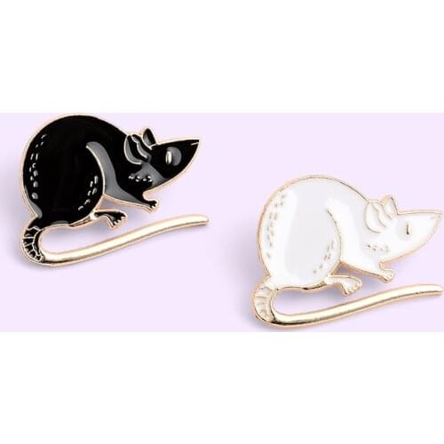 New Cartoon Mouse Black and White Brooch Animal Creative Cute Personality Pins Korean Female Decorative Fashion Tide Gift Enamel