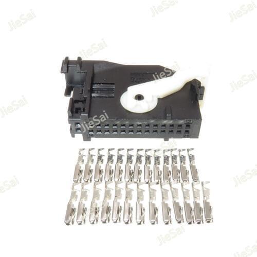 26 Pin 7L6 972 726 Auto Navigation Controller Plug Instrument Plug Headlight AFS Connector 7L6972726 For VW Cayenne