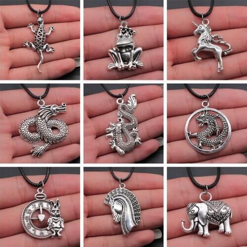 Animal Necklace Black Leather Chain Necklace Tiger Spider Frog Dragon Rabbit Horse Gecko Lizard Pendant Necklace