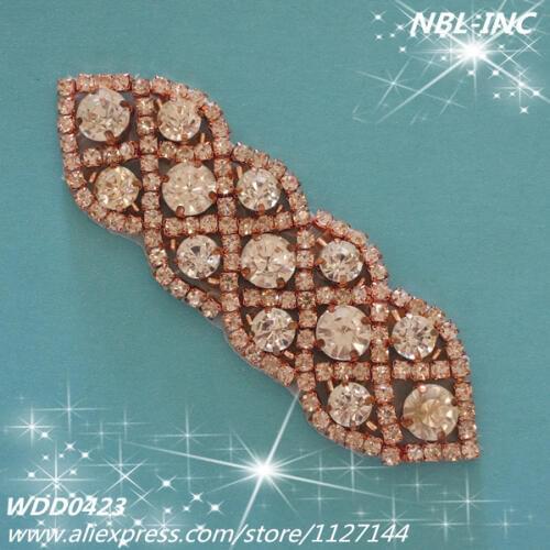30 pieces) Wholesale hand beaded sewing crystal rhinestone applique patch iron on for dress or DIY hair accessory WDD0423-R