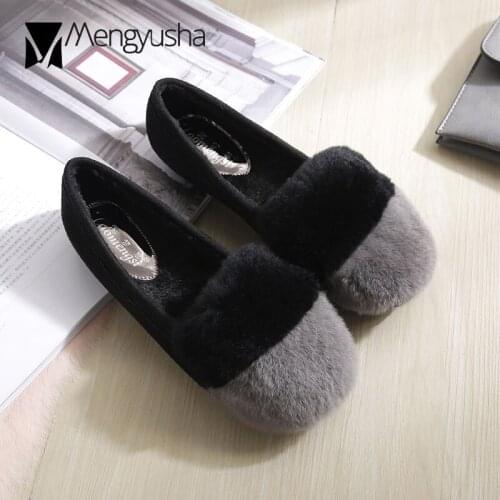 Mixed color fur flat shoes woman round toe plush winter shoes soft bottom moccasins ladies slip on furry loafers mules big size