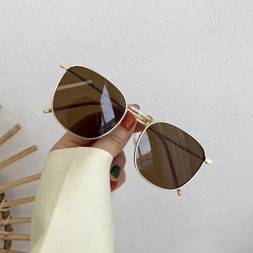 New Driving Sunglasses Men Brand Designer Alloy Round Polarized Lens Sun Glasses Women Korean Small Shades UV protection Eyewear