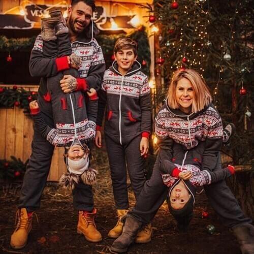 Winter Warm Onsies Christmas Pajamas Onesis Family Matching Sleepwear Jumpsuit Women Kids Deer Nightwear Zipper Hooded Rompers