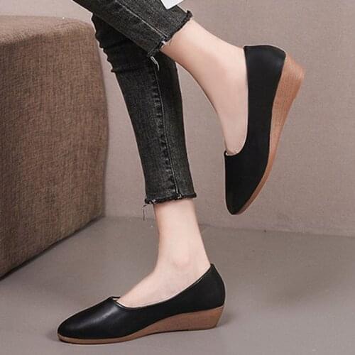 Spring Autumn Women Boat Shoes Low Heels Dress Shoes Wedges Pumps Black Office Work Shoes Comfortable Grandma Shoes Beige 8427G