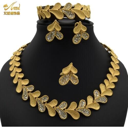 Wedding golden women choker necklace bridal sets india gold plated bridal necklace set jewelry luxurious sets jewellery