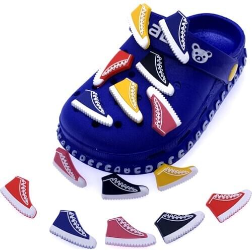 Wholesale 100PCS Mix Cartoon Shoes Shoe Charms Cute Croc Decoration For Kids Party Gifts Wristband Accessories