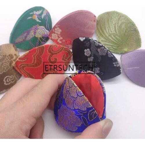100pcs Vintage Shell Craft Chinese Mini Gift Box for Christmas Favor Boxes Ring Jewelry Case Silk Brocade Coin Collection Case