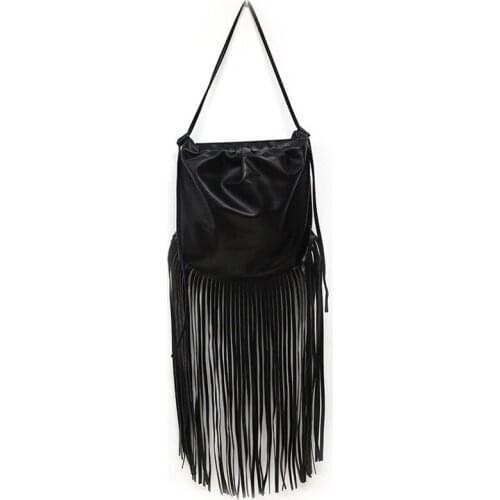 2021 autumn and winter new trend fashion solid color tassel shoulder bag fold bag messenger bag