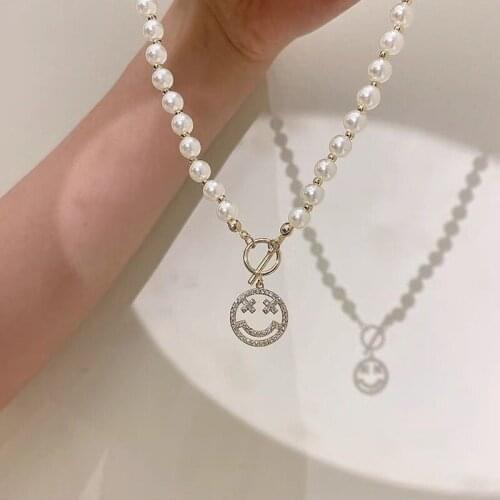 VSnow French Vintage CZ Zircon Smile Face Pearl Pendant Necklace for Women Fashion Beaded Hollow Toggle Clasp Necklace Jewelry