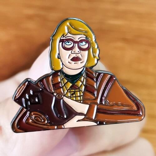 TwinPeaks Log Lady Badge The Log Lady Brooch Pins Enamel Metal Badges Lapel Pin Brooches Jackets Fashion Jewelry Accessories