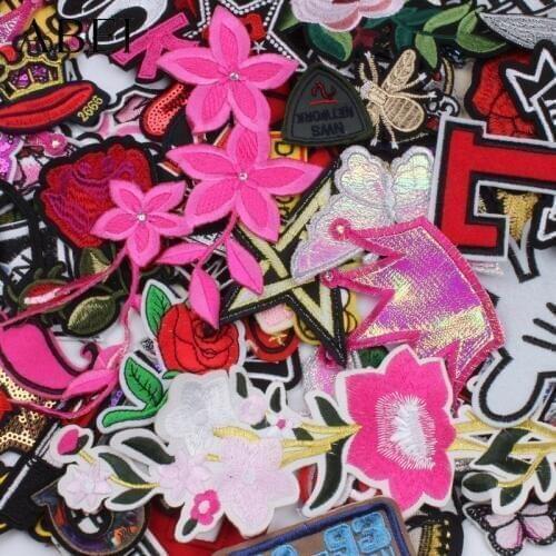 20pcs/lot Random Cartoon Animal Flower Patch Sew On Kids Clothing Fabric Appliques DIY Badge Stickers Sewing patch
