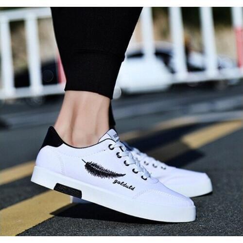 2018New Arrival Fashion Shoes Men Casual Shoes Summer Breathable Comfortbale Sneakers Men Flats Shoes Big Size