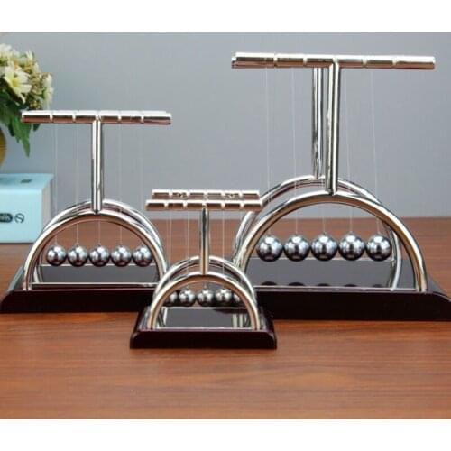 Portable Newtons Cradle Balance Ball Pendulum Ball Science Physic Toy Fingertip Fidget Toy for Desktop Decor Anti-stress