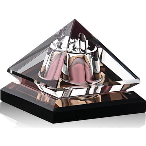Luxor Shape Luxury Refillable Parfum Car Perfume Bottles Empty Container Vintage Crystal Cut Glass for Decoration