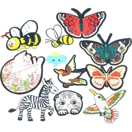 1Pcs Animals Bee Butterfly Embroidery Sew On Patches Sewn Applique Badge Craft Embroidered DIY For Clothes Trousers Sticker