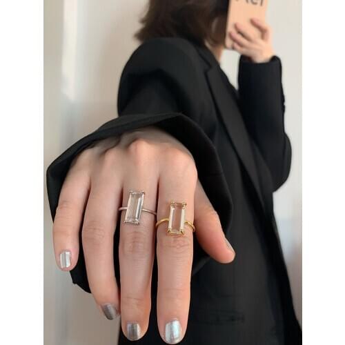 HUANZHI 2020 New Trendy Korean Minimalist Square Crystal Rhinestone Geometry Metal Rings for Women Girls Jewelry Gifts