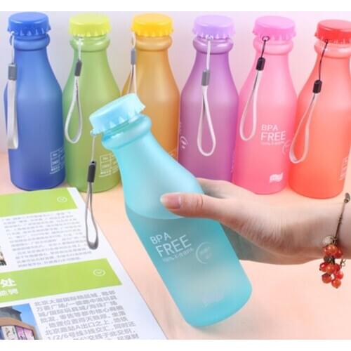 Eco-Friendly Health BPA Lightweight Bottle With Lid 550ml Cycling Sport Fruit Infusing Infuser Water Lemon Juice Bicycle