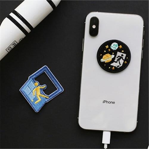 Maxsin 1 Pcs High Quality Cute guidepost Emergency exit Embroidery Patches for Bag Jeans Iron On Patches for Clothes DIY