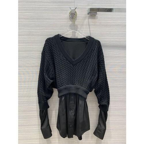 Casual chic Luxury Pullovers 2021 early spring women new fake two-piece stitching V-neck Long sleeve twist sweater shirt