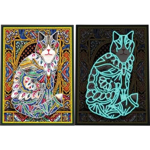 DIY Night Luminous Diamond Painting Cat Special Shaped Diamond Embroidered Cross stitch Animal Home Decoration for Living Room