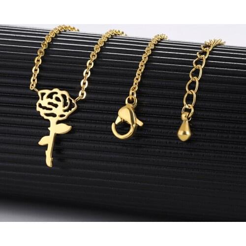 Minimalism Vintage Gold Colour Rose Flower Necklace Personality Versatile For Women Creative Stainless Steel Chain Ornaments