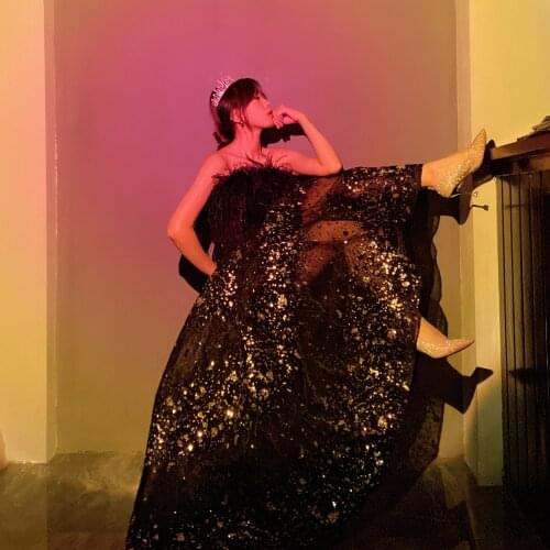 Celebrity sexy A-line dresses Beaded Evening Dresses 2021 New style Formal dress Light luxury tulle Feather