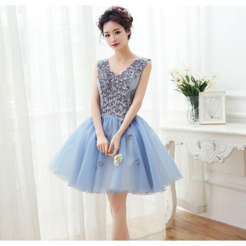 Vestidos 2020 Fashion Tulle Short Quinceanera Dresses Sexy V-neck Sleeveless Party Prom Ball Gown Luxury Appliques Host Dress