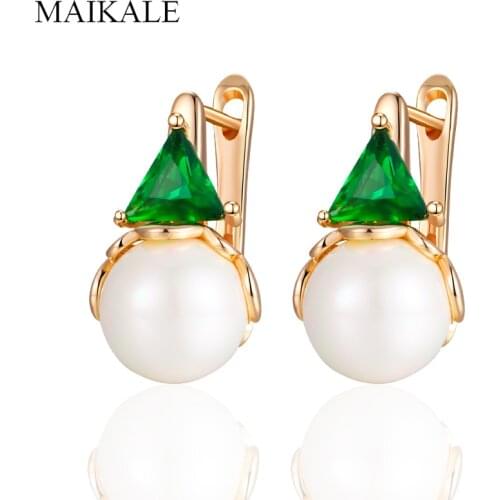 MAIKALE Small Colorful Exquisite Pearl Micro Inlay Triangle Cubic Zirconia Stud Earrings for Women Jewelry Trendy Gifts Brincos