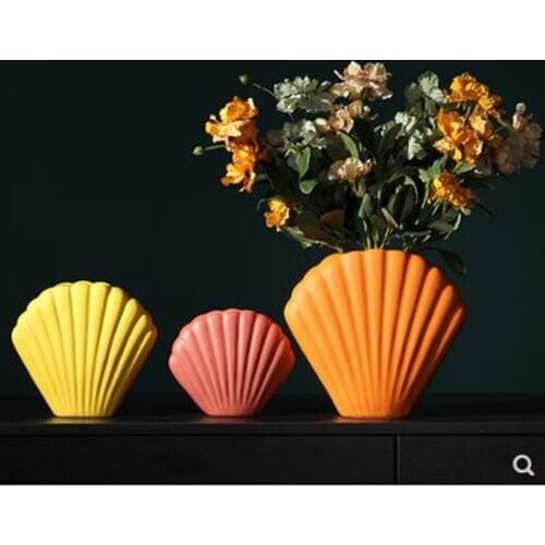 European-style shell ceramic vase, creative modern dried flower porcelain, home office, restaurant and bar desktop decorations