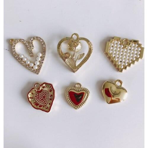 Fashion Alloy Electroplating Love Heart-shaped Pendant Wild Zircon Inlaid Pearl Woman Necklace Earrings Pendant Material